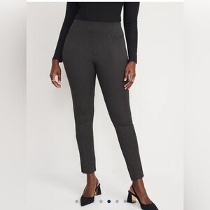 Old Navy Medium petite formal pant dark gray skinny ankle high-waisted